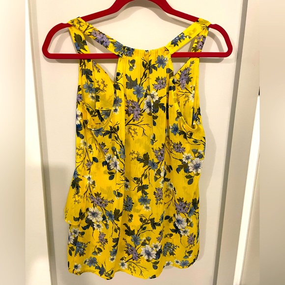 Kut from the Kloth Frilly Floral Tank - Picture 2 of 2